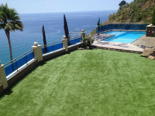 Casa en Nerja para  7 •   con piscina privada 