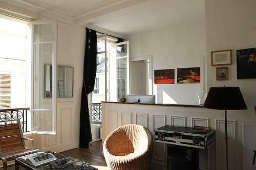 Appartement  Paris pour  2 •   cour 