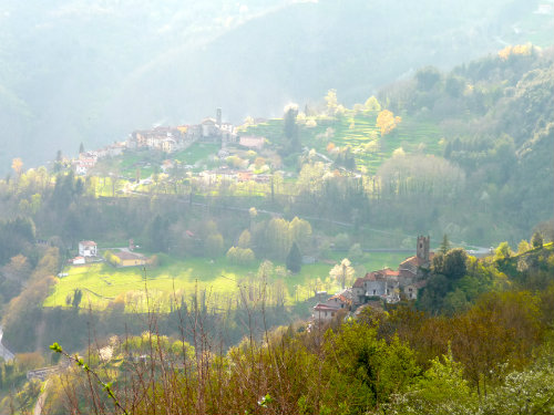 Haus in Cocciglia fr  6 •   2 Schlafzimmer 