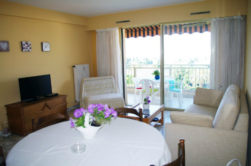Appartement in Antibes - Vakantie verhuur advertentie no 44090 Foto no 2