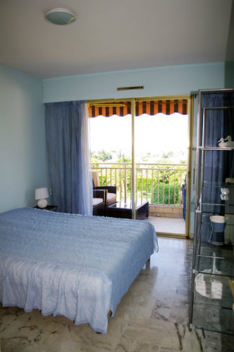Appartement in Antibes - Vakantie verhuur advertentie no 44090 Foto no 4