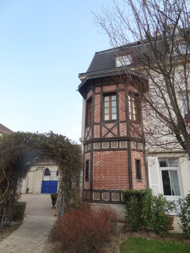 Studio in Dijon fr  2 •   1 Schlafzimmer 