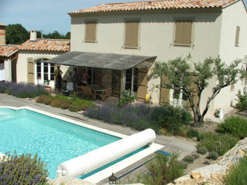 Maison  Vaison-la-romaine pour  10 •   avec piscine prive 