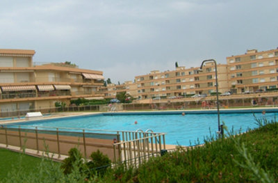 Flat in Mandelieu la napoule for   2 •   with shared pool 