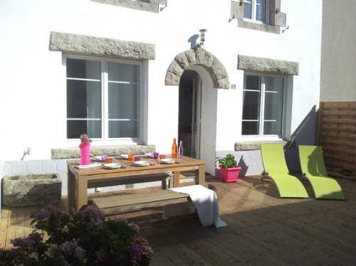 Haus in Lechiagat fr  6 •   mit Terrasse 