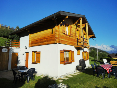 Chalet in La tzoumaz fr  8 •   mit Terrasse 