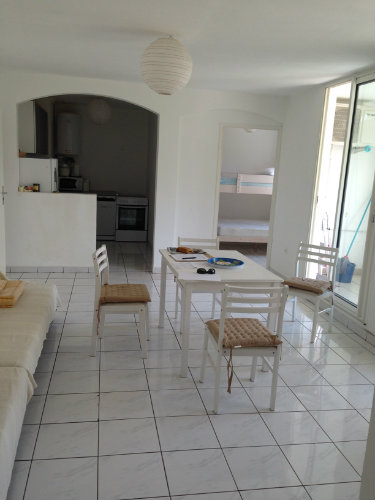 Appartement  Saint gilles les bains boucan canot pour  5 •   avec balcon 