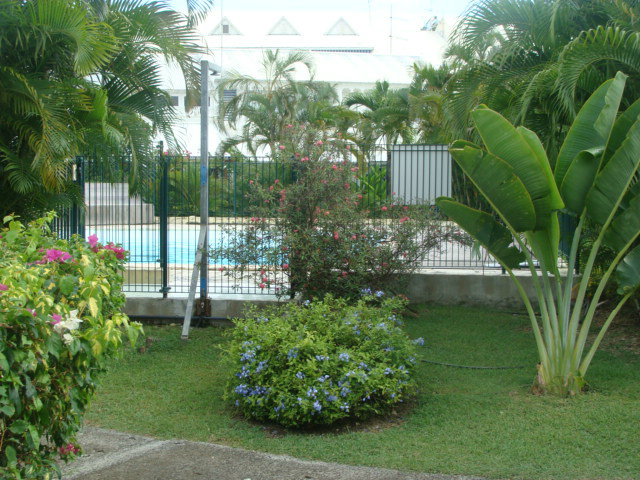 Flat in St francois - Vacation, holiday rental ad # 45074 Picture #8 thumbnail