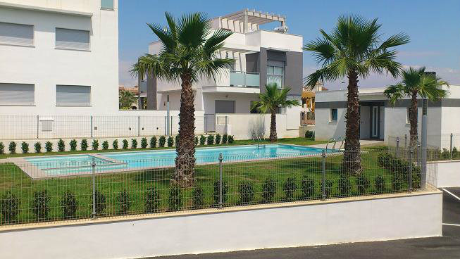 Flat in Torrevieja - Vacation, holiday rental ad # 45413 Picture #9 thumbnail