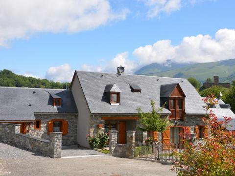 Chalet  Gnos loudenvielle pour  5 •   parking priv 