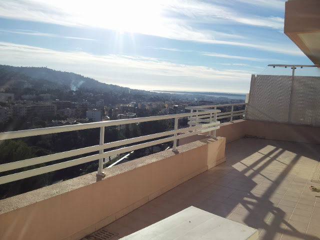 Appartement  Cannes pour  5 •   avec terrasse 