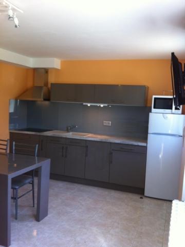 Casa en Pouzac para  6 •   parking privado 