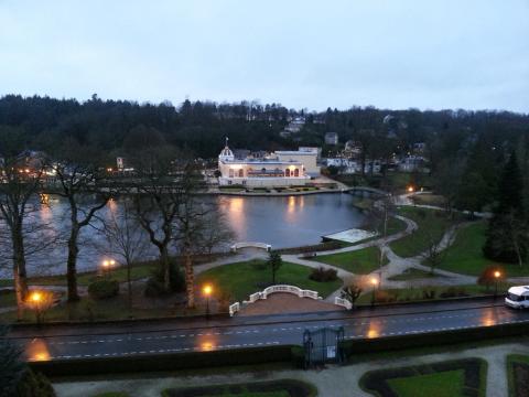 Bagnoles de l\'orne -    view on lake 