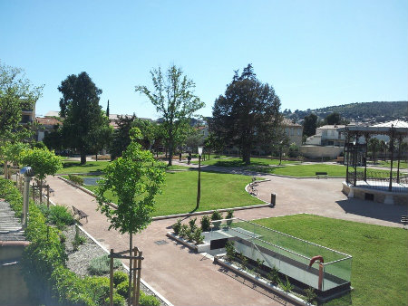 Appartement  La ciotat pour  6 •   avec balcon 