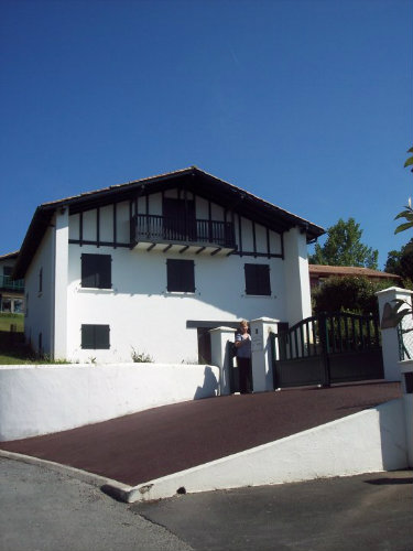 Maison à Urrugne pour  4 •   avec terrasse 