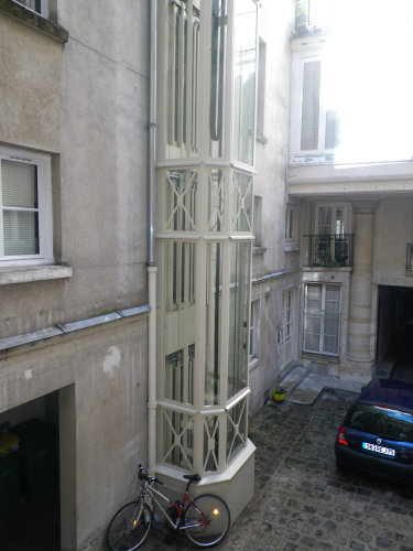 Flat in Paris - Vacation, holiday rental ad # 46572 Picture #17