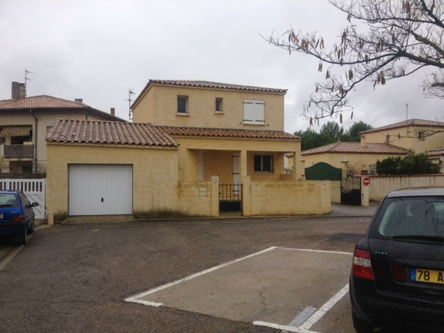 House in Lunel for   4 •   with private pool 