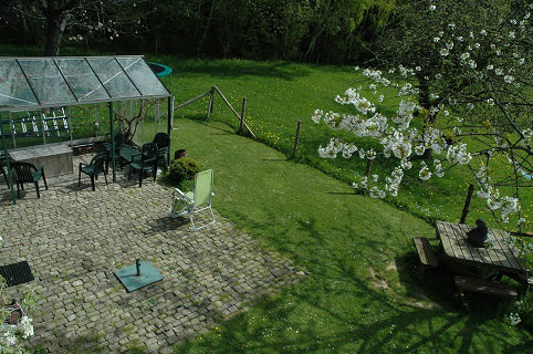 Chambre d'htes  Theux pour  5 •   avec terrasse 