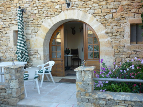 Studio in Saint martial de nabirat for   2 •   with private pool 