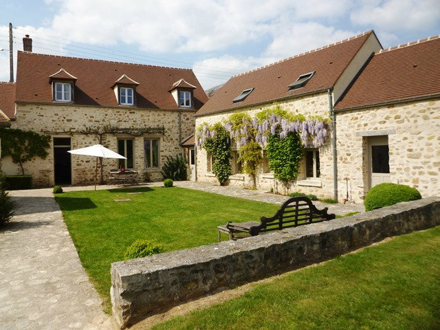 Haus in Fresnoy-le-luat fr  3 •   Garten 