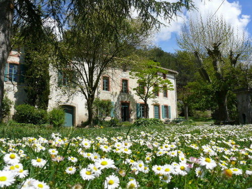 Gite  Carcassonne pour  8 •   avec piscine partage 