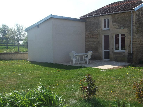 Gite  Arc en barrois pour  4 •   avec terrasse 