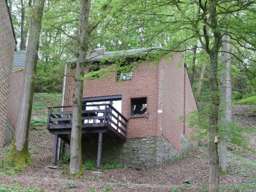 Casa en Hastire para  5 •   parking privado 