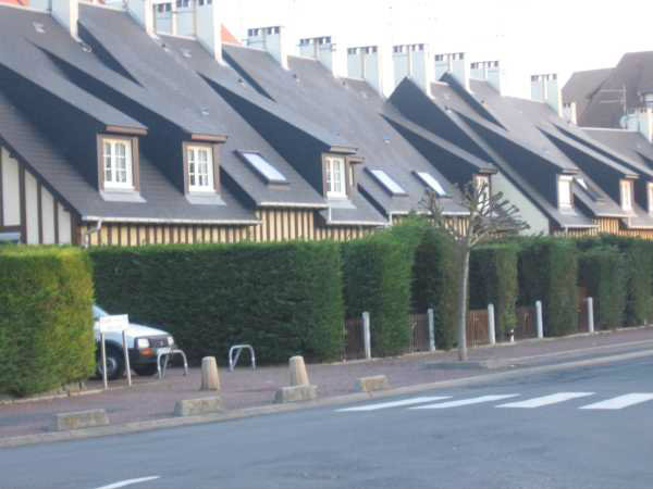 House in Villers sur mer for   4 •   with terrace 