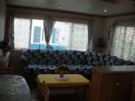 Stacaravan in Besse sur issole voor  5 &bull;   &bull;  met terras 