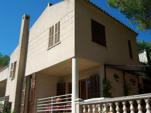 Bed and Breakfast (miss) Santa ponsa mist  4 •   terassilla 