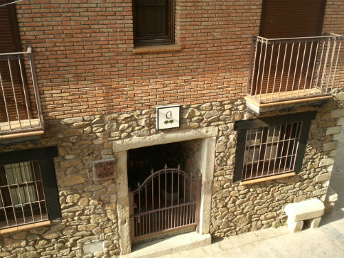 Gite in Guijo de granadilla for   6 •   animals accepted (dog, pet...) 