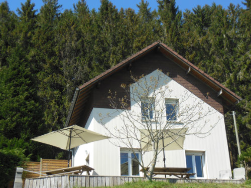 Casa rural en Girmont val d'ajol para  7 •   vista a un lago 