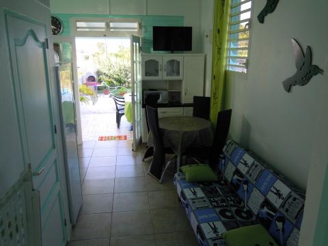 Flat in Le Moule - Vacation, holiday rental ad # 48257 Picture #1