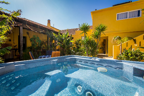 Chambre d'htes  Vila do bispo pour  18 •   avec terrasse 