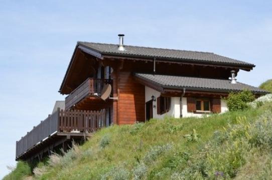 Chalet in Mase, mont noble, for   6 •   with terrace 