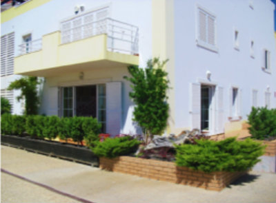 Apartamento en Cabanas de tavira ap para  2 •   con terraza 