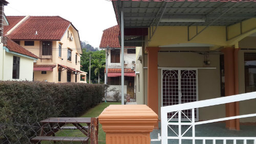 Maison  Melaka pour  12 •   parking priv 