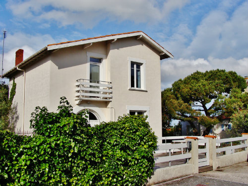 Maison  Saint trojan les bains pour  8 •   avec terrasse 