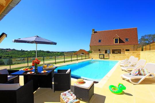 Maison  Sarlat la caneda pour  5 •   avec piscine prive 