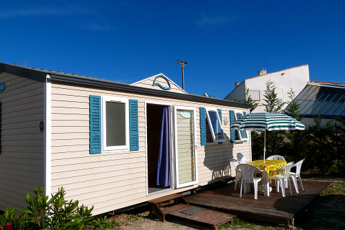 Mobil-home  Sigean pour  4 •   parking priv 