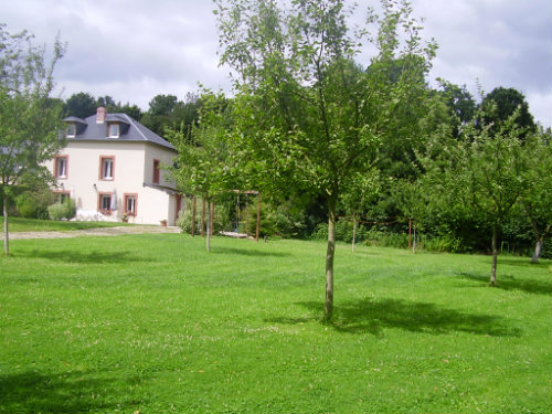 Gite  Le mesnil eudes pour  10 •   avec terrasse 