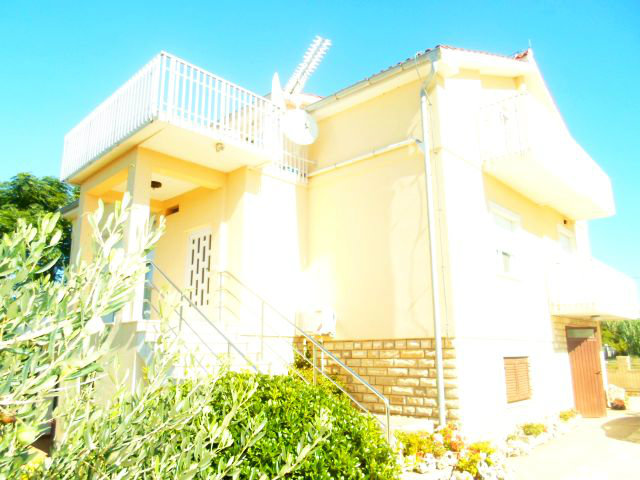 Maison à Privlaka - Location vacances, location saisonnière n°50644 Photo n°8 thumbnail