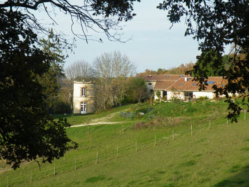 Gite  Saint amant pour  5 •   avec terrasse 