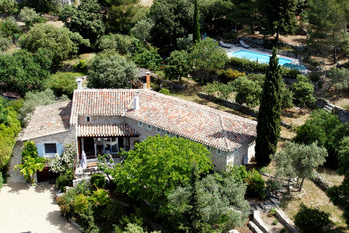 Maison  Saumane de vaucluse pour  11 •   4 toiles 