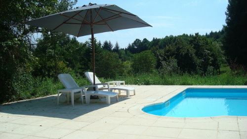 Casa rural en Journiac para  6 •   con piscina privada 