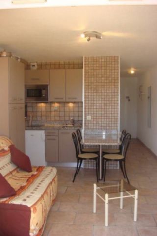 Flat in Collioure - Vacation, holiday rental ad # 51298 Picture #2