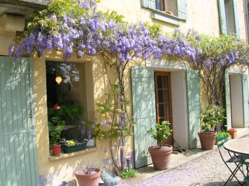 House in Uzes for   10 •   with private pool 