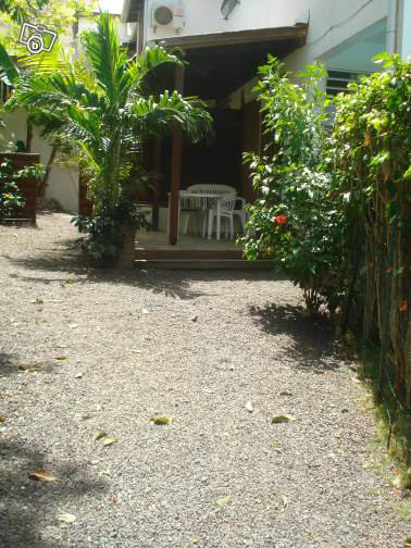 Flat in Le Gosier - Vacation, holiday rental ad # 52039 Picture #3 thumbnail