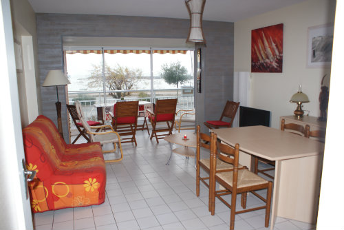 Flat in Jard sur mer for   6 •   private parking 