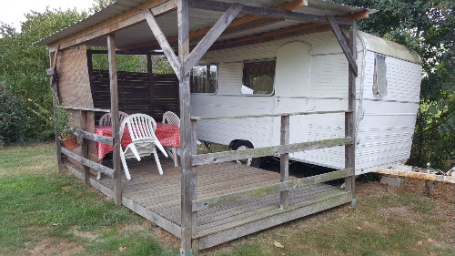 Caravane  Vaissac pour  1 •   avec terrasse 